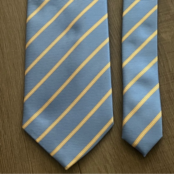 Firenze‎ Italy Men’s Silk Neck Tie Blue & Gold striped 59x3.5” Preppy Classic - Picture 4 of 8